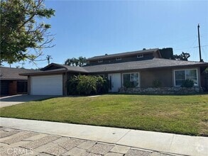 Building Photo - 136 N Lohrum Ln