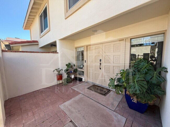 Photo - 7920 E Arlington Rd Townhome