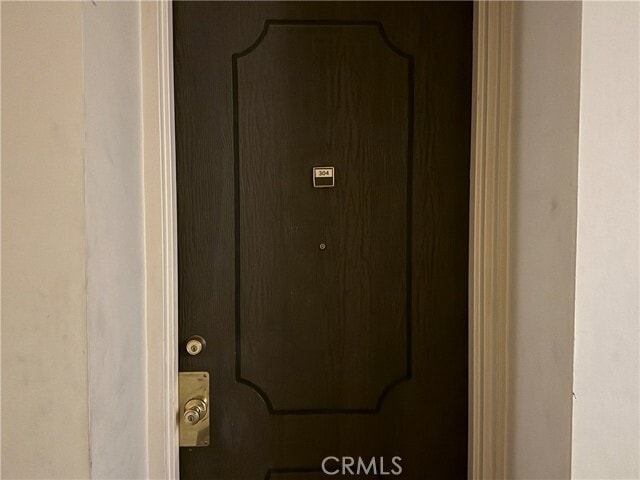 Building Photo - 421 La Fayette Park Pl