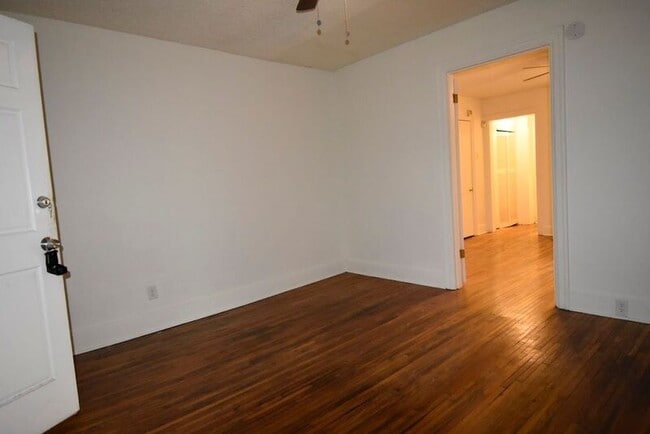 Foto del edificio - 820 Maury St