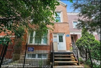 Building Photo - 2222 W Belden Ave