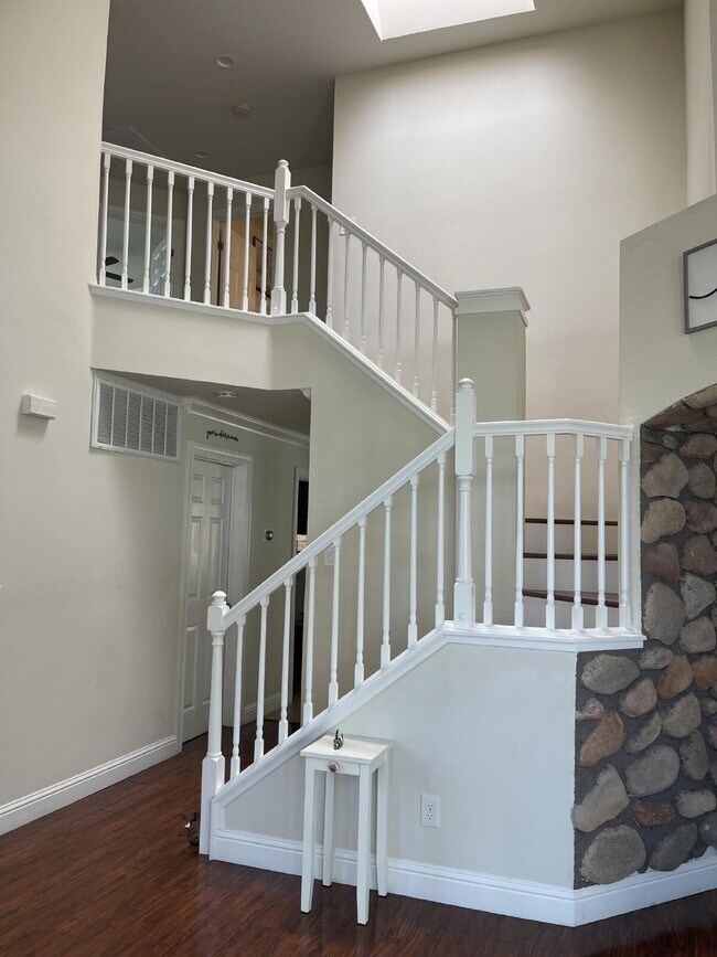 Building Photo - 3 Bed/2.5 Bath Home for Rent Antioch, CA