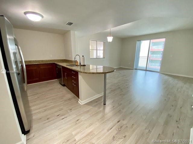 Building Photo - 7275 SW 89th St