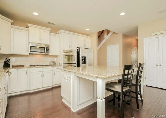 Building Photo - 17219 Caldwell Track Dr