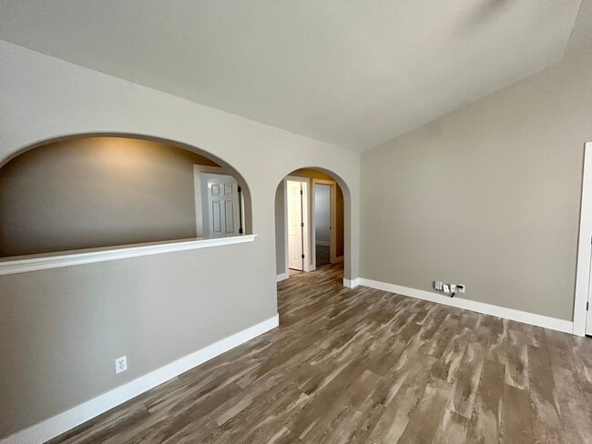 Foto del edificio - 4 bedroom home in Owasso Schools