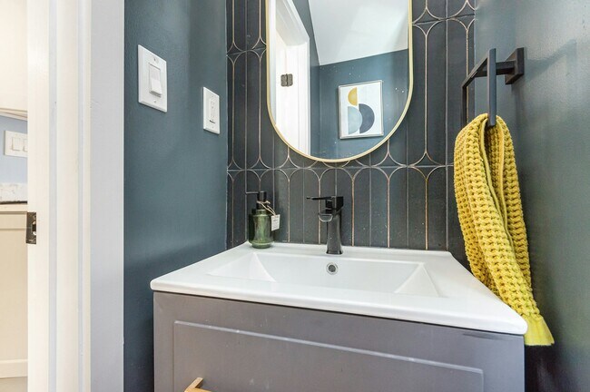 Foto del edificio - 1610 Rosedale St NE