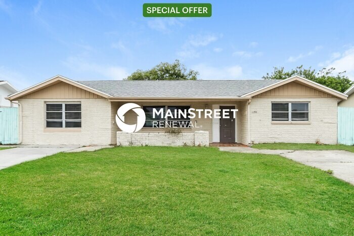 Foto principal - 4 Bedroom Pet-Friendly Home in Port Richey...