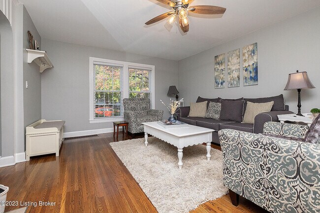 Building Photo - 211 S Sherrin Ave
