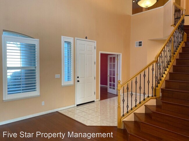 Building Photo - 5 br, 3 bath House - 3412 Inverness Ct