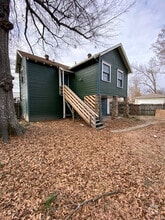 Building Photo - 521 Willow St
