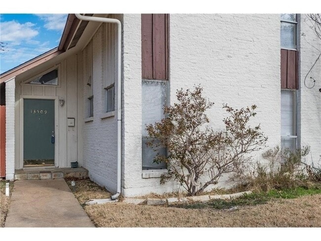 Photo - 13509 Red Fern Ln Apartment