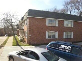 Primary Photo - 8945 Valcour Ave