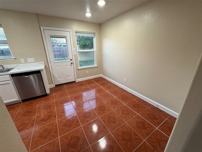 Foto del edificio - 13303 Ridgewood Knoll Ln