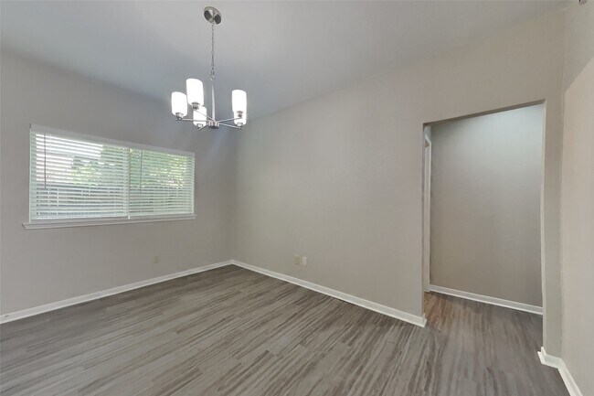 Foto del edificio - 9214 Palm Shores Dr