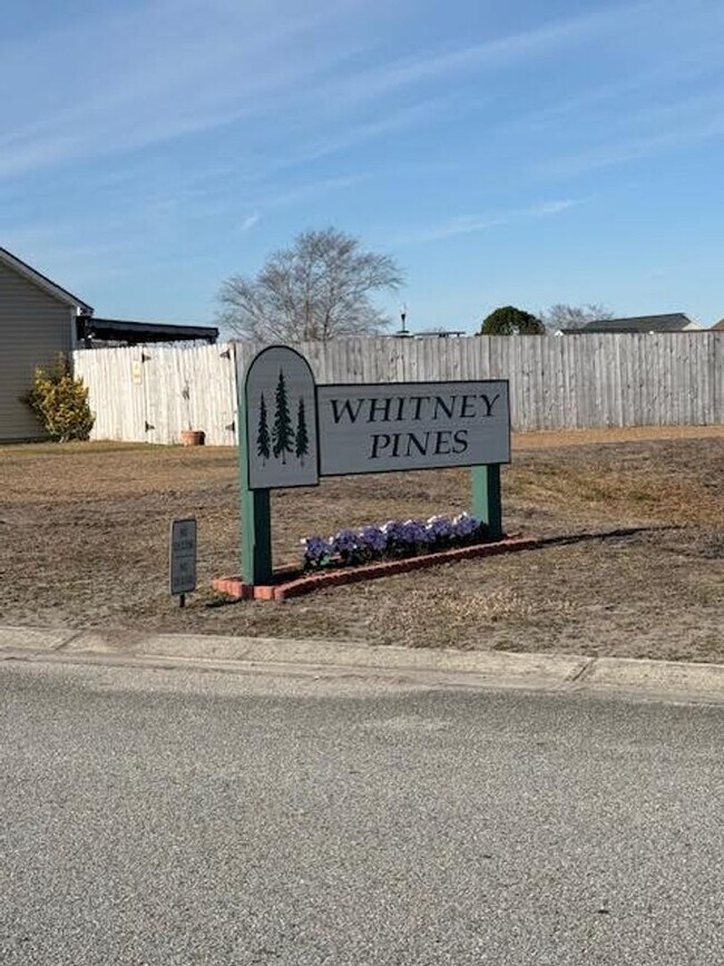 Foto del edificio - An Unbeatable Location and Stunning Home!!