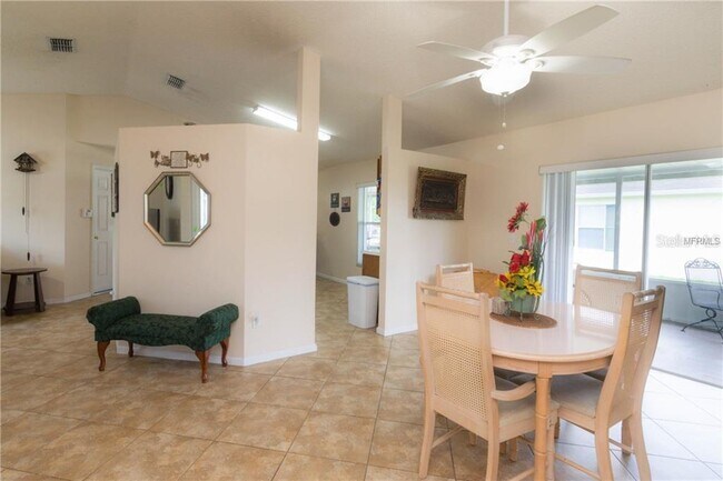 Building Photo - 1125 Dartford Dr