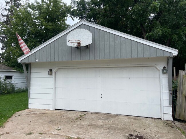 Foto del edificio - 813 Lincoln St