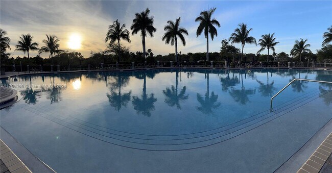 Foto del edificio - 9247 SW 227th St