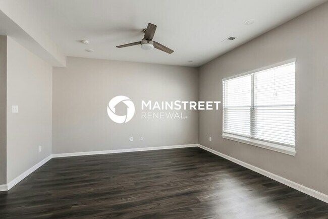 Building Photo - 3 Bedroom Pet-Friendly Home in Jeffersonvi...