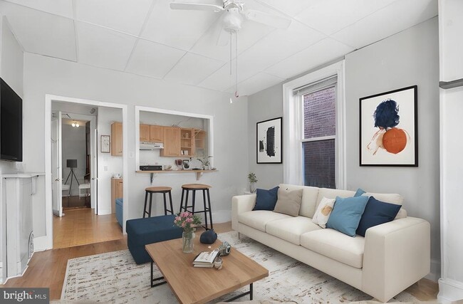 Building Photo - 711 Corinthian Ave