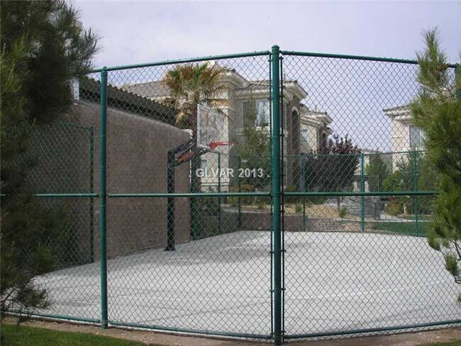 Foto del edificio - Gorgeous gated community*3 bed*2 bath*Condo*