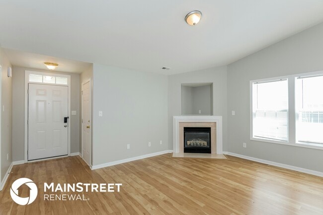 Foto del edificio - 10527 Hugue Way