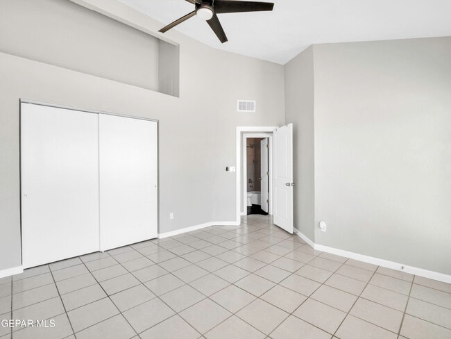 Foto del edificio - 1593 Hartsdale Dr