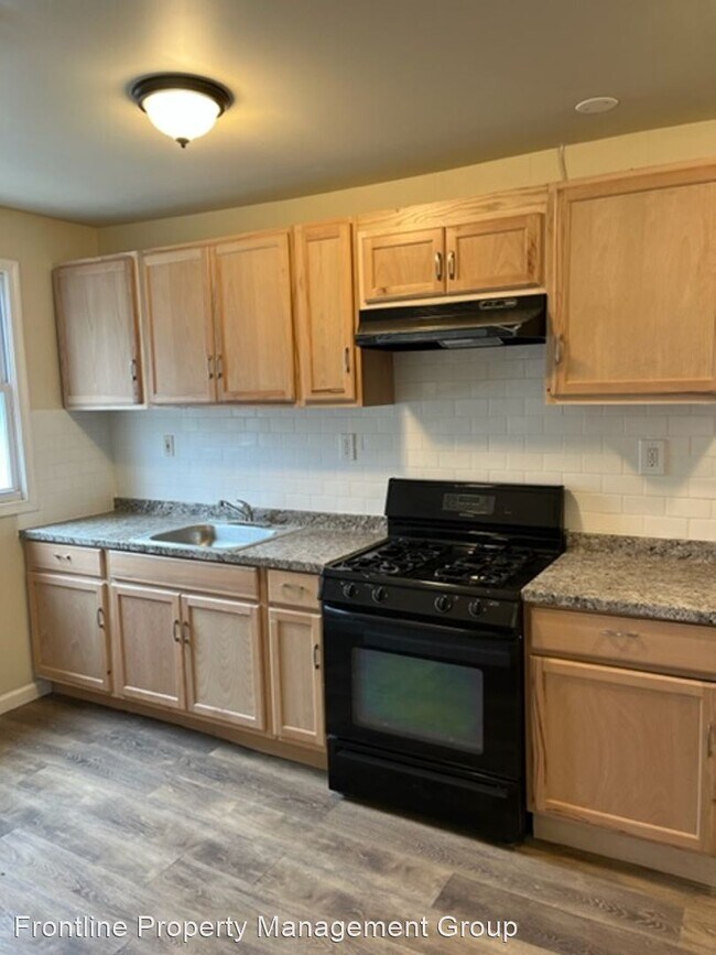 Foto del edificio - 5 br, 2 bath House - 4112 Post Rd