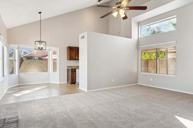 Foto del edificio - Photos coming soon!