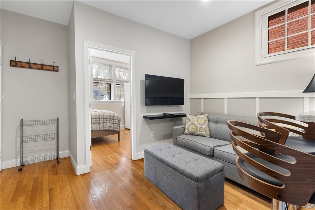 Foto principal - 80 West Cedar St
