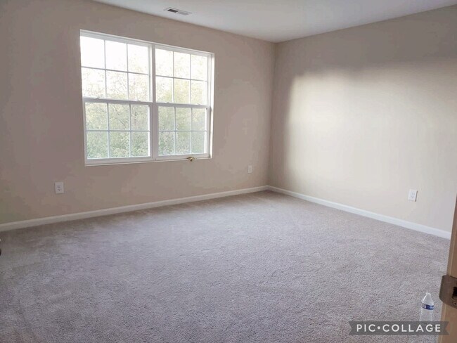 Foto del edificio - 3837 Copperfield Ct