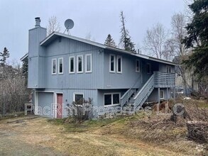 Building Photo - 13100 Lupine Rd