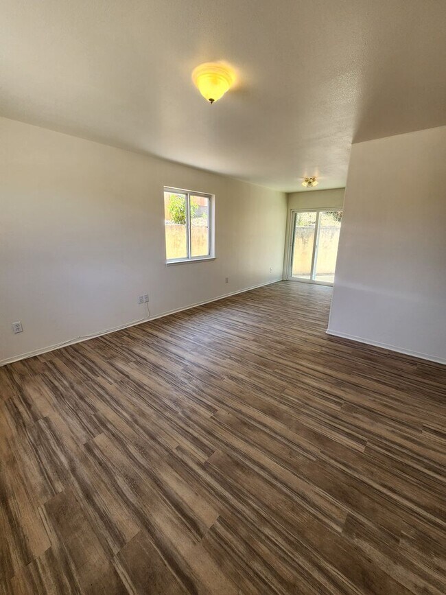 Foto del edificio - Charming 3 Bedroom Nipomo Home