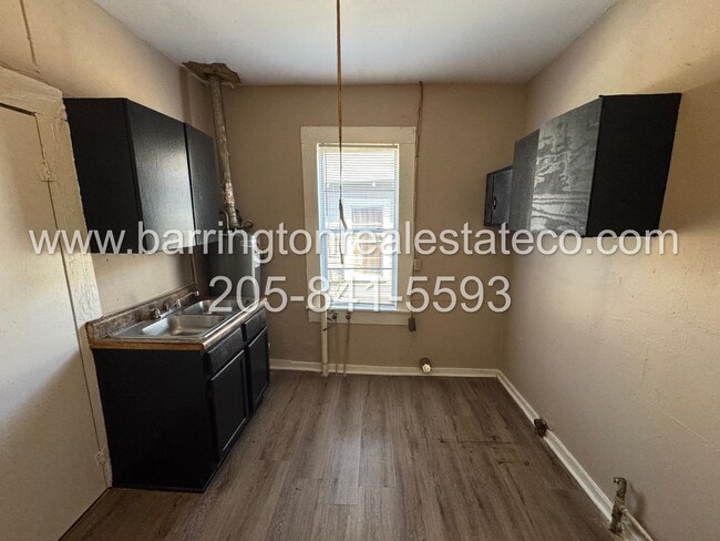 Building Photo - 408 54th St