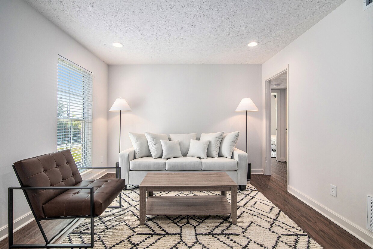 Foto principal - 1724 Rhodes St