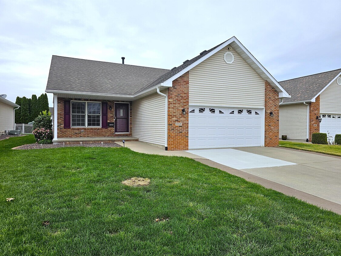 3907 Marryat Dr, Springfield, IL 62711 House Rental in Springfield