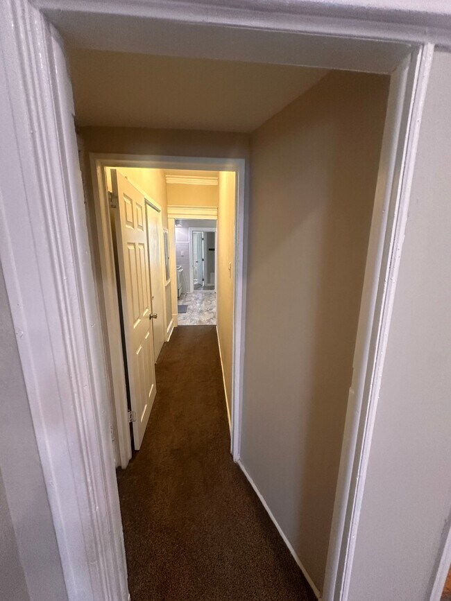 Foto del edificio - 5402 Lebanon Ave