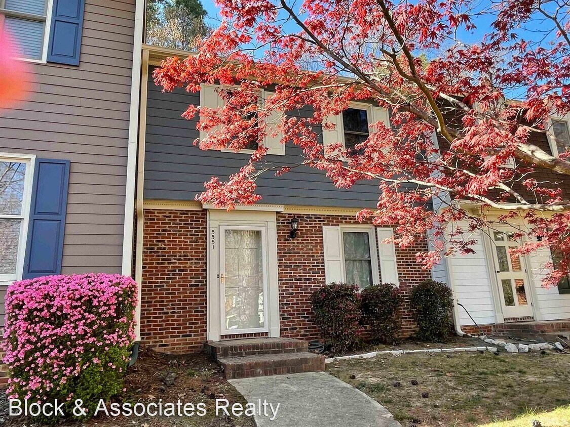 Primary Photo - 3 br, 2.5 bath House - 5551 Hamstead Cross...