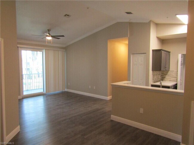 Foto del edificio - 5619 Legacy Crescent Pl