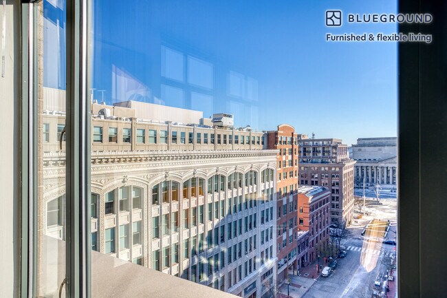 Foto del edificio - 444 8th St NW