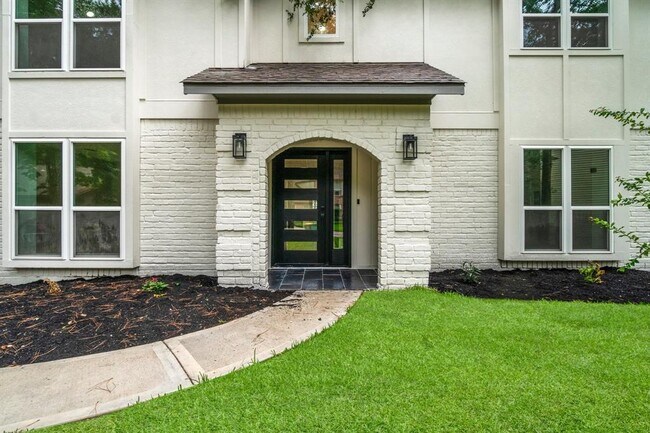 Foto del edificio - 9 Indian Cedar Ln