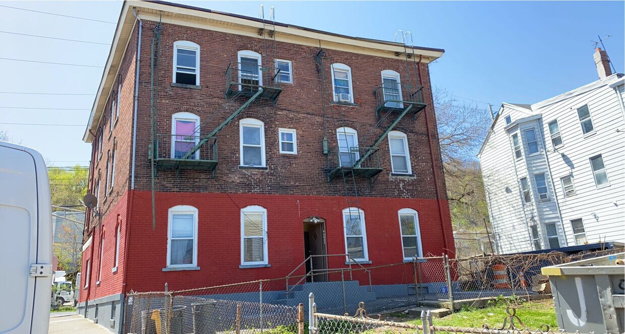 Foto del edificio - 325 Marshall St