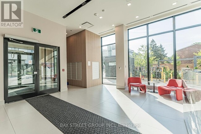 Building Photo - 3421 Sheppard Ave E