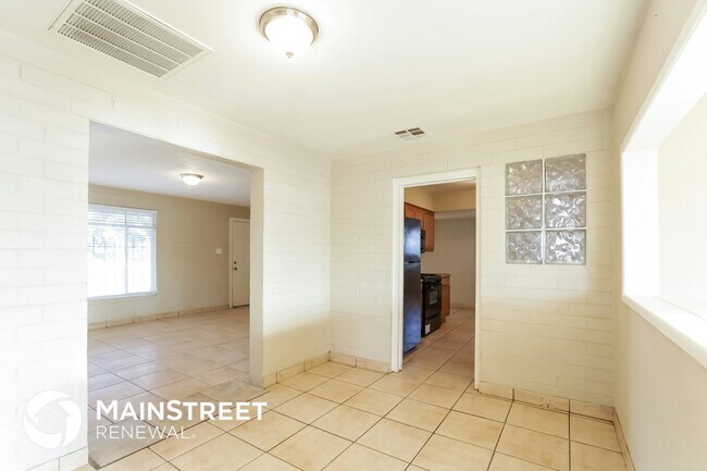 Foto del edificio - 4301 N 59th Ave