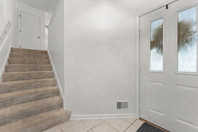 Foto del edificio - 2742 Hart Rd