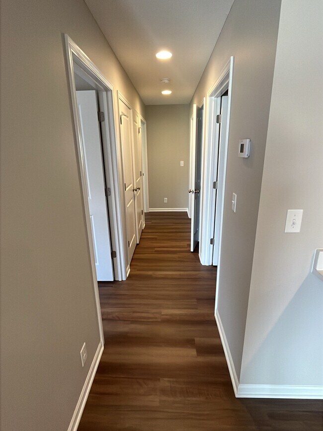 Foto del edificio - 1094 Pebblecreek Dr
