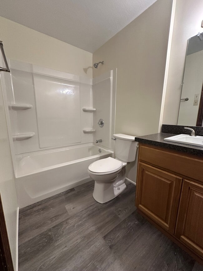 Building Photo - Brookside Apartments