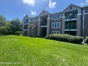 Building Photo - 7667 N Wickham Rd