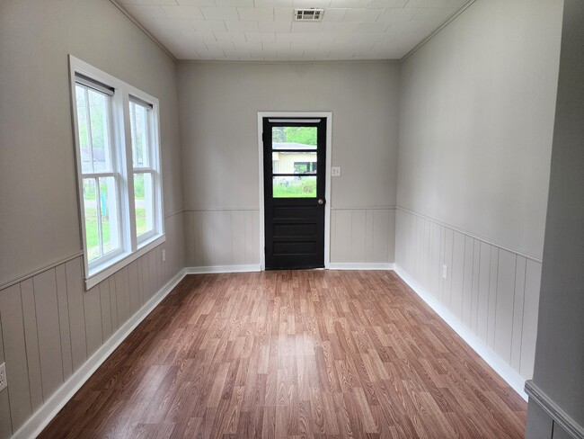 Foto del edificio - 131 Anne St