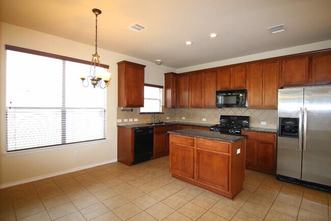 Building Photo - 11516 McDows Hole Ln